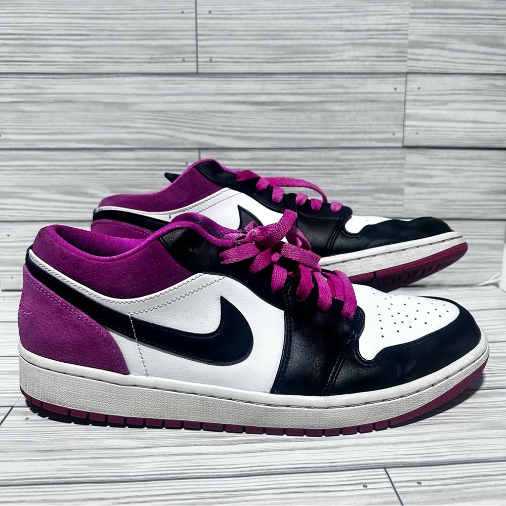 Nike Air Jordan 1 Low "Active Fuchsia" - Men's Size 10